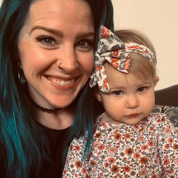 Meet your Posher, Stephanie - Picture 1 of 1